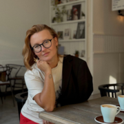 Nataliya Sarro Nataliya Sarro