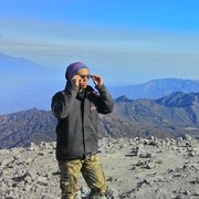 Gilang Adam Gilang Adam