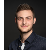  Adam Eliezerov
