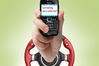 No Driving While Texting (DWT) by Tomahawk Systems, LLC.