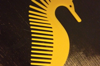 SEA-HORSE COMB 