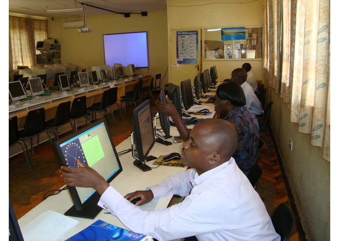 Computer games, video games and virtual classroom for HIV/AIDS prevention education in schools – screenshot 4
