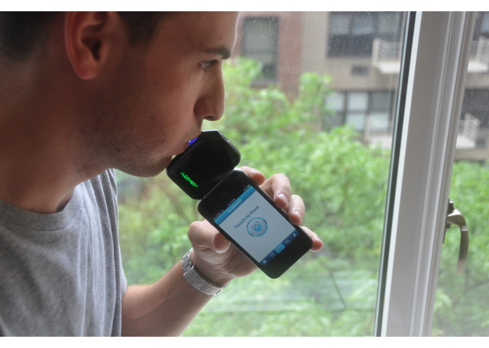 Alcohoot - The World's First Smartphone Breathalyzer – screenshot 5