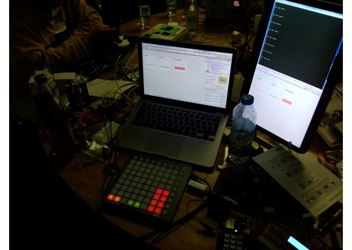 Crarbon steel Man Renders the World – screenshot 1