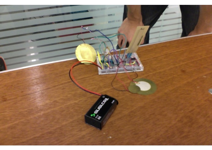 Analog Electronic Musical Instrument – screenshot 1