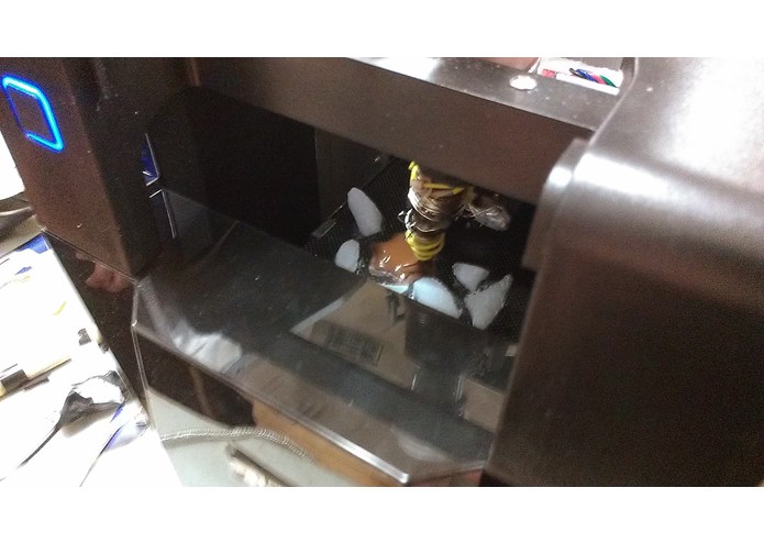 3D chocolate printer and a penguin – screenshot 2