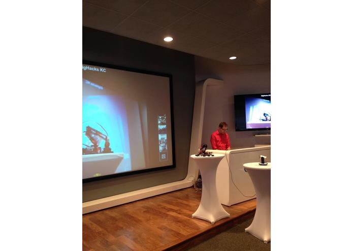 The Gigabots – screenshot 1