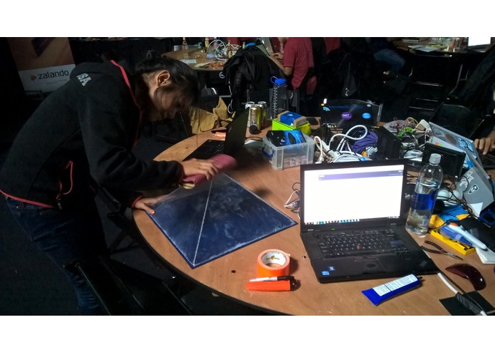 HelloHolo – screenshot 2