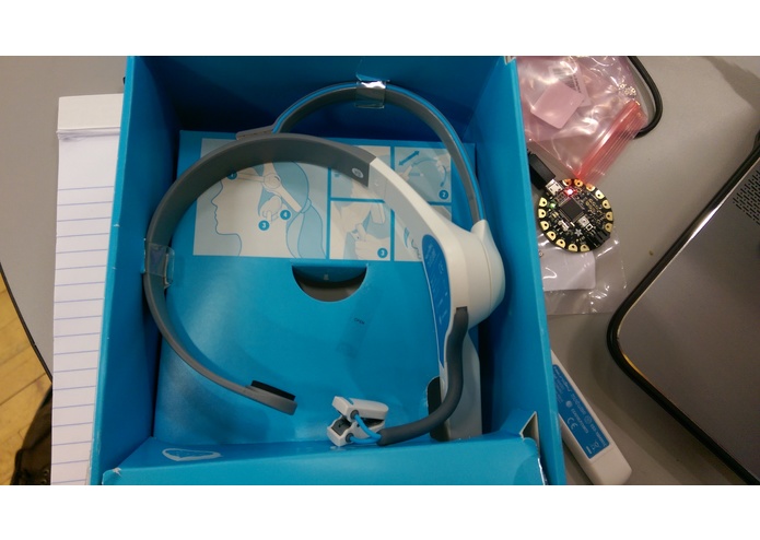 Controlling Wearable LEDs with Your Mind! – screenshot 6