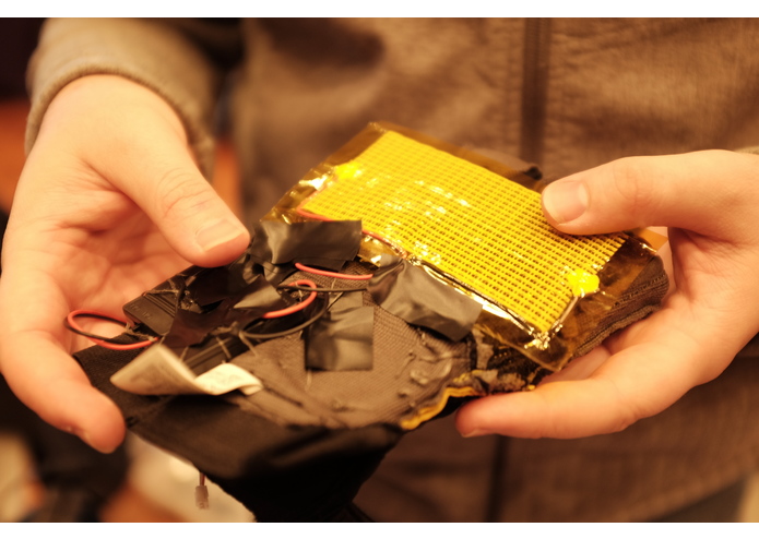 Glove Actually – screenshot 1