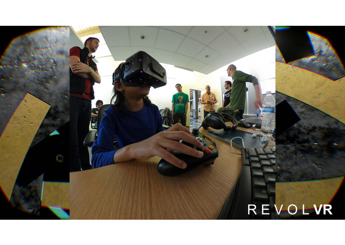 REVOLVR – screenshot 2