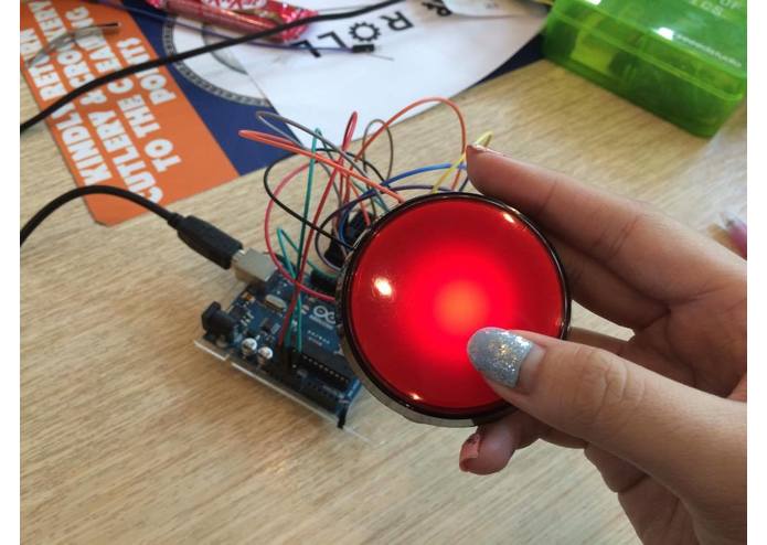 086 - THE BRB (BIG RED BUTTON) – screenshot 2