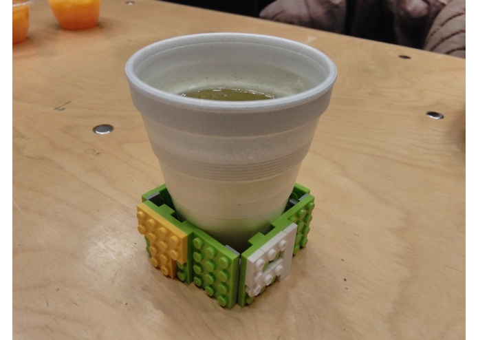 No Coding Hack - "T9" cup holder made with blocks – screenshot 1