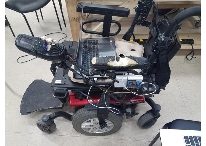 The Smart Track Chair – screenshot 1