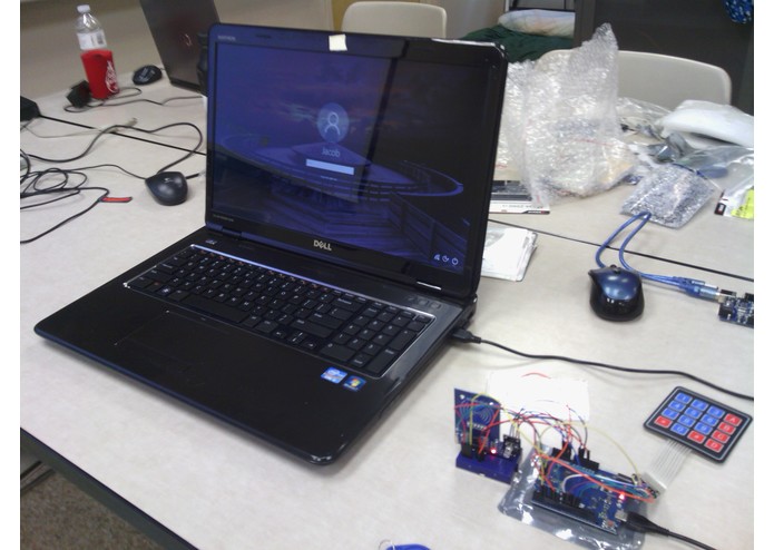 Login Leonardo – screenshot 1