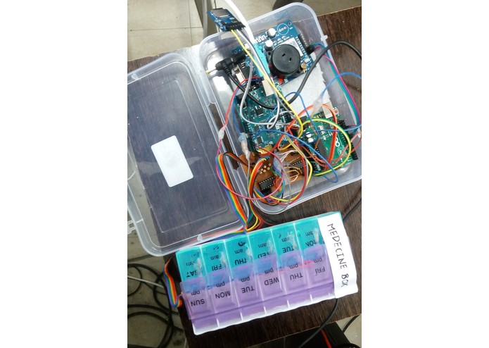 Intelligent Medicine Dispensary System – screenshot 1