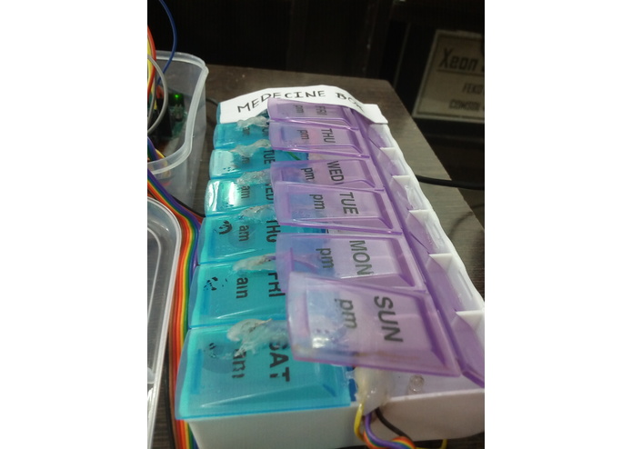 Intelligent Medicine Dispensary System – screenshot 4