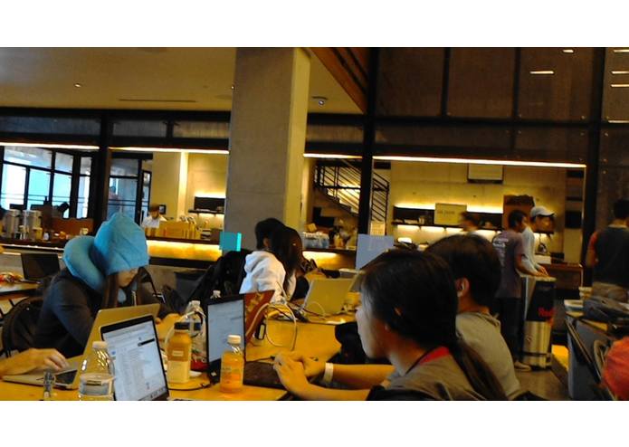 HoloScene – screenshot 1