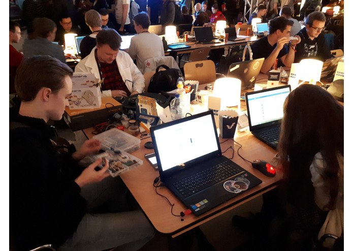 Future Gadget #002 (Persistence of vision display) – screenshot 1