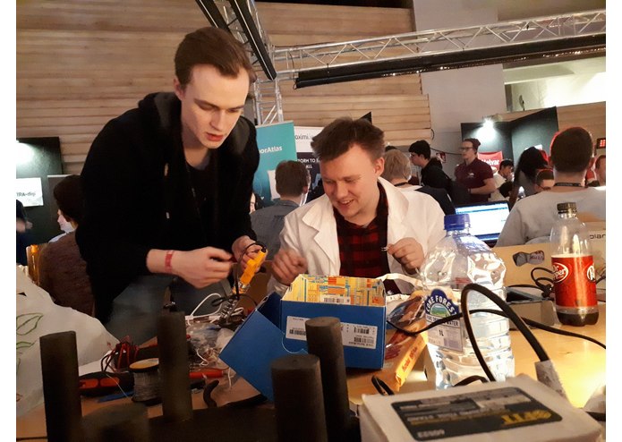 Future Gadget #002 (Persistence of vision display) – screenshot 2