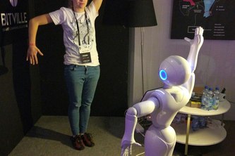 Mirr...wait for it... or!