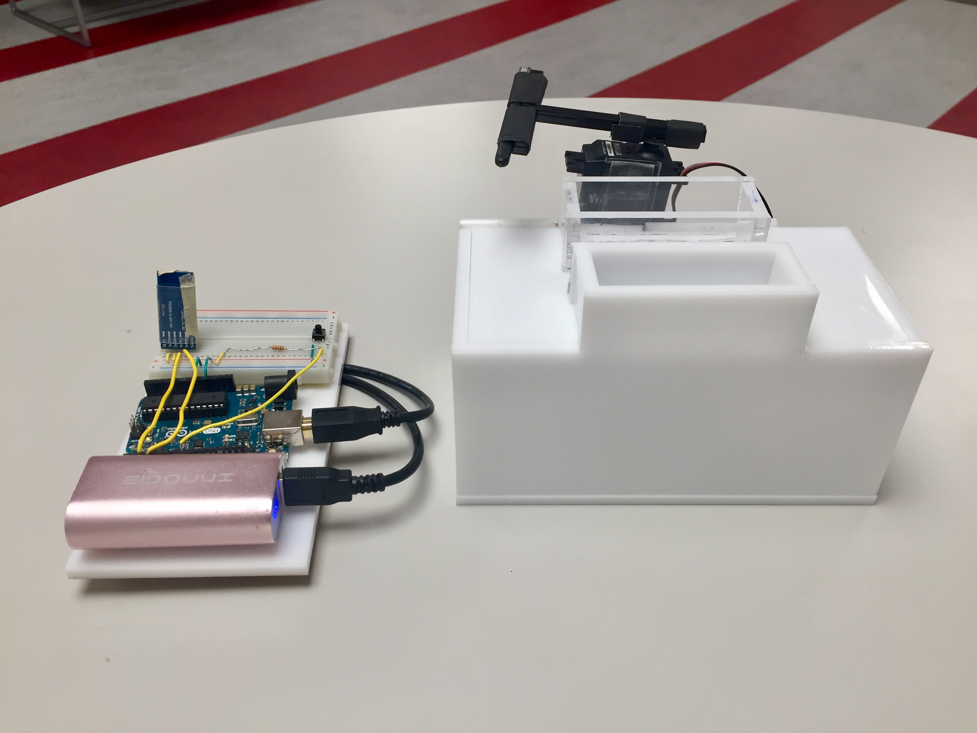 APT (Automatic Photo Taker) Devpost