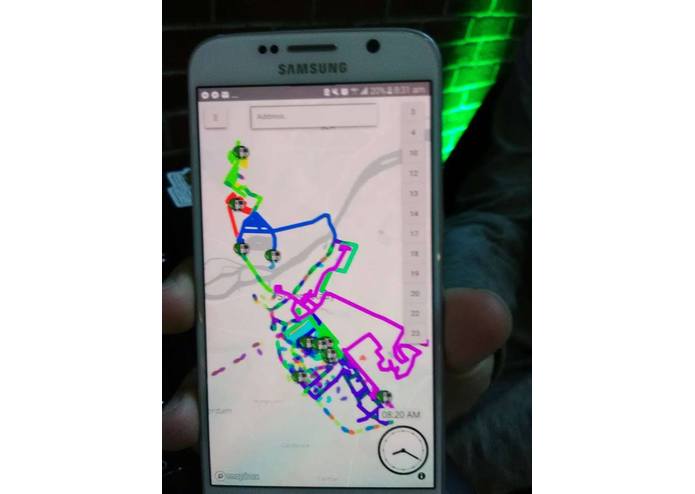 Hollaback Girl by Gwen Stefani – screenshot 1