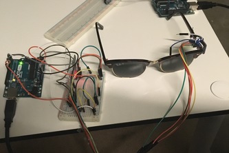 Head Motion Detecting Glasses 
