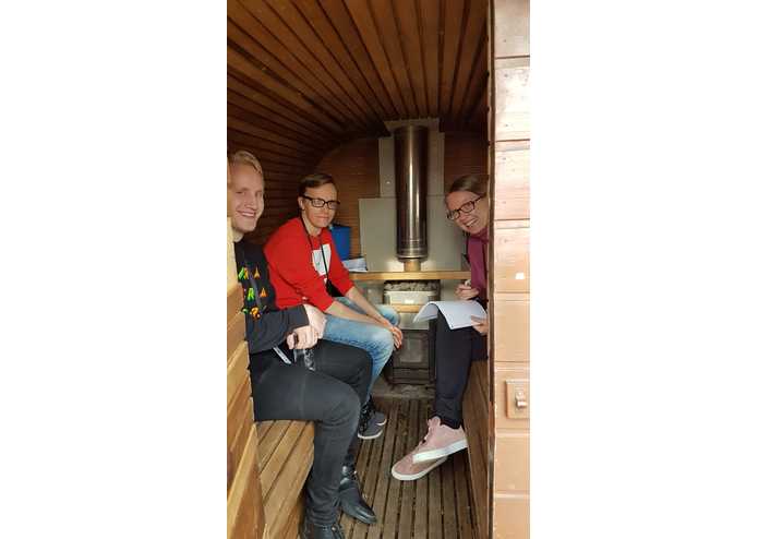 Four Seasons at the Airport – screenshot 2