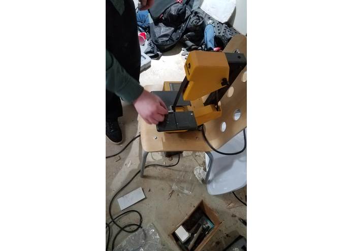 Benchtop linear accelerator (railgun) – screenshot 12