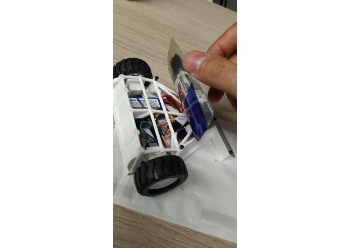 Combat robots against climate change and future cars – screenshot 2