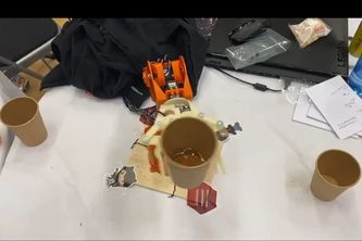 Hackathon Braccio Bartender