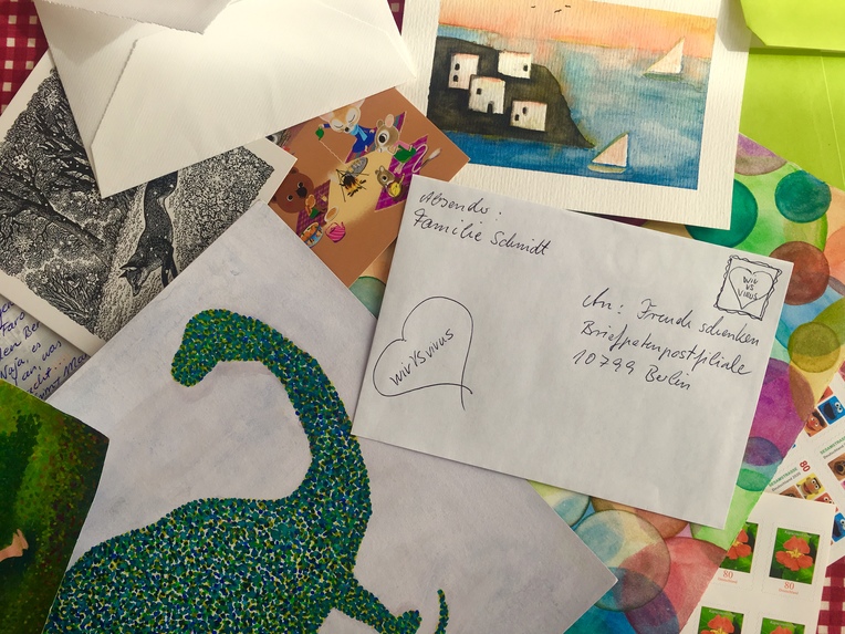 01_010_analoge Unterstützung_Briefpaten_Freude und Infos  – screenshot 1