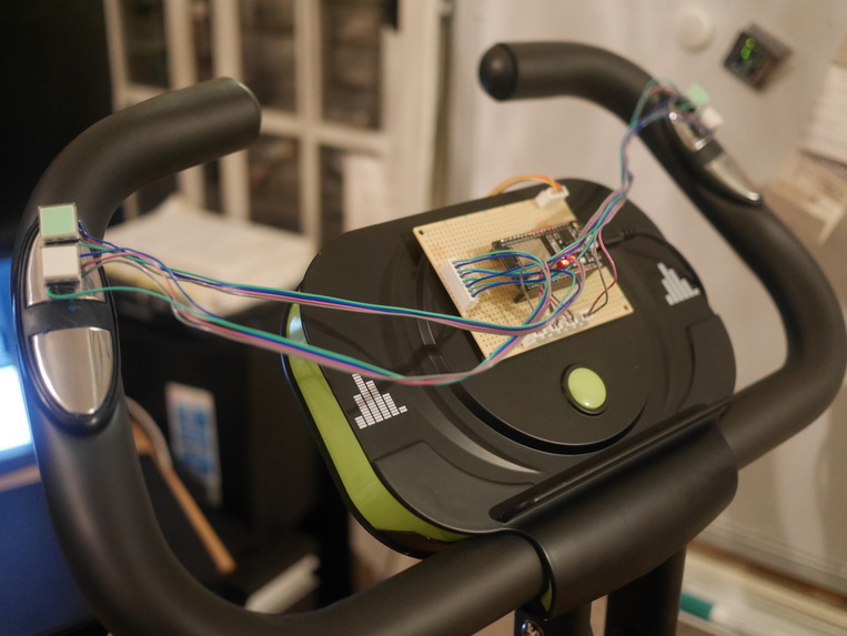 Train your body to defeat covid-19 with music exercise bike! – screenshot 1