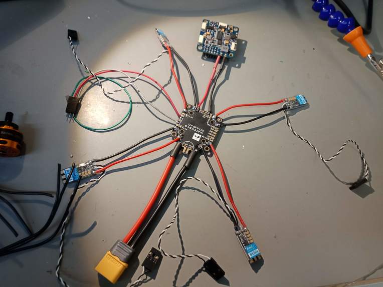 DIY Quadrotor – screenshot 2