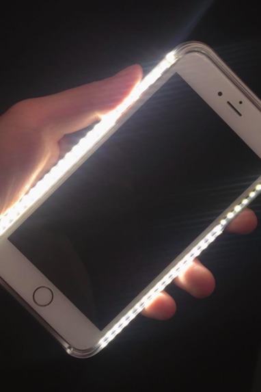 UV-Automatic hand sanitising phone case  – screenshot 1