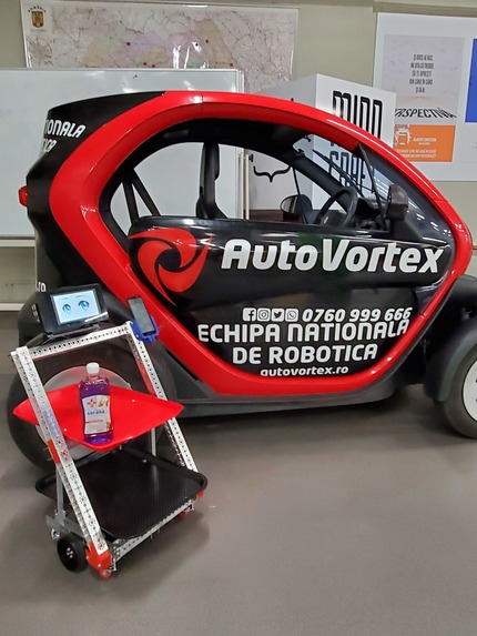 Medical assistant robot for fighting the spread of Covid-19 – screenshot 9