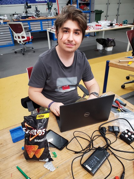 Medical assistant robot for fighting the spread of Covid-19 – screenshot 20