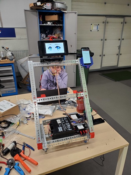 Medical assistant robot for fighting the spread of Covid-19 – screenshot 21