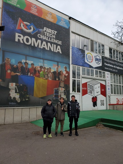 Medical assistant robot for fighting the spread of Covid-19 – screenshot 24