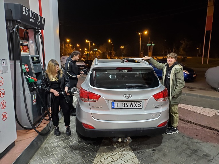 Medical assistant robot for fighting the spread of Covid-19 – screenshot 28