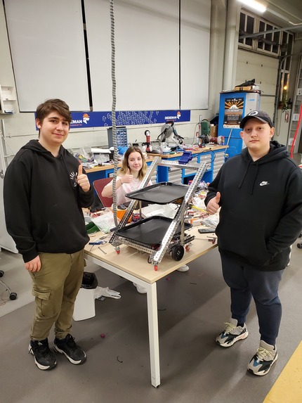 Medical assistant robot for fighting the spread of Covid-19 – screenshot 30