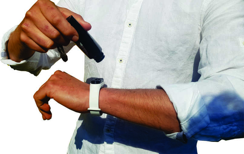 TAP TWICE bracelet – screenshot 3