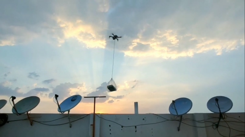 Zero Contact - Essentials Delivery UAV Bot – screenshot 5