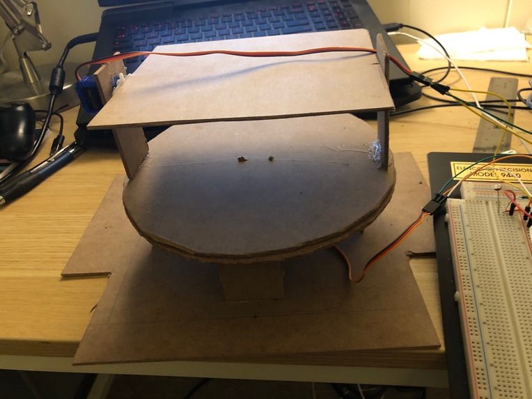 Sun tracking solar panel – screenshot 1