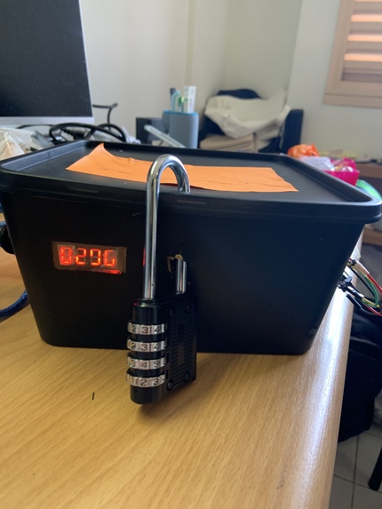 This Is Not A Bomb – screenshot 2
