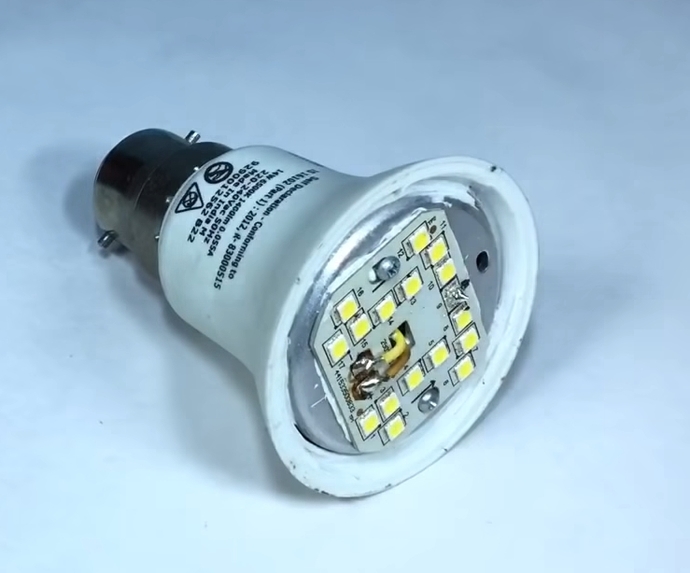 DIY leb bulb repairing – screenshot 1