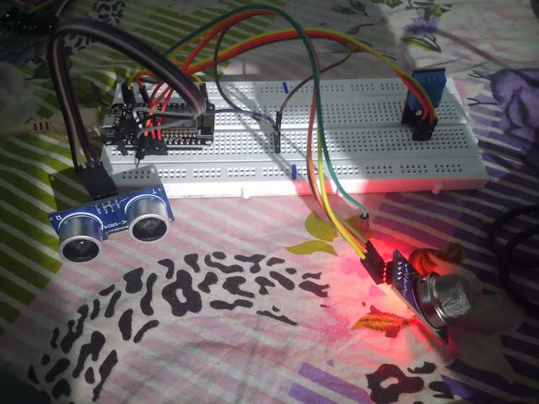 Explore Hardware – screenshot 1