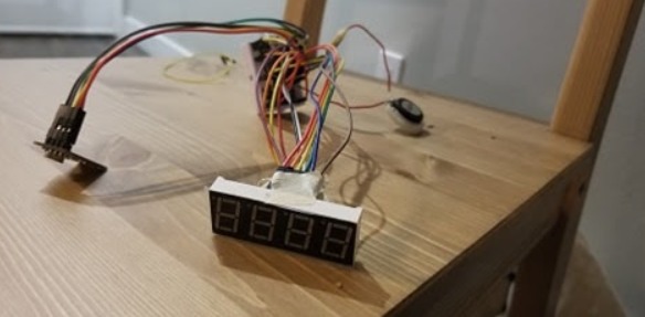 AlarmBot - Fred Chu and Lucas Wolter (A/V Box) – screenshot 4