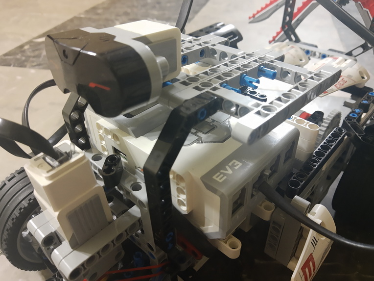 Space Rover using EV3, Raspberry PI, and Rest APIs – screenshot 4